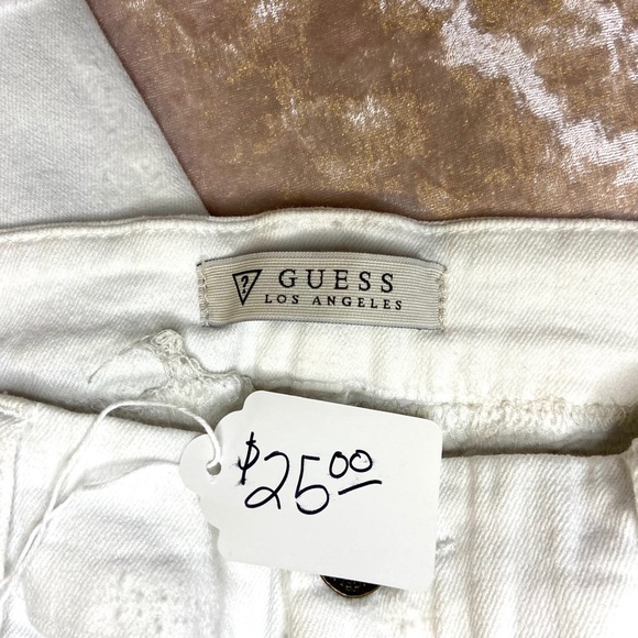 Guess Los Angeles Jeans! - Picture 3 of 5